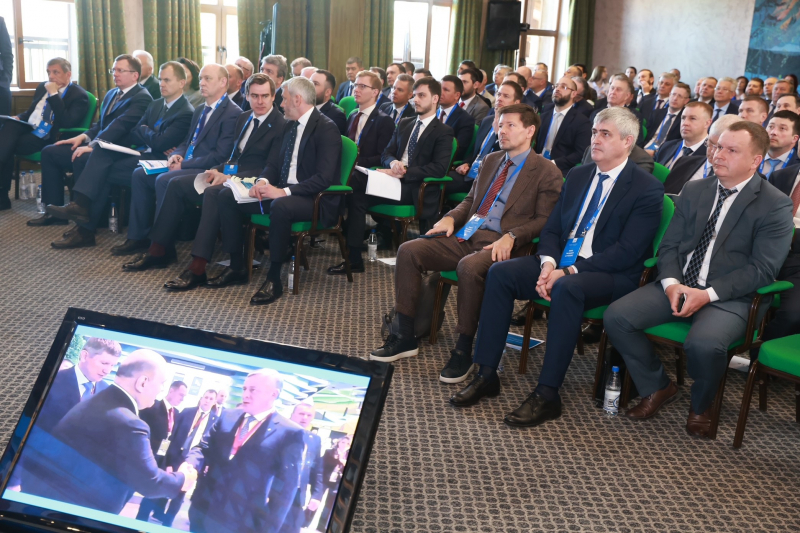 Павел Остроушко принял участие во всероссийском совещании руководителей региональных газовых компаний и газораспределительных организаций, входящих в Группу «Газпром межрегионгаз»